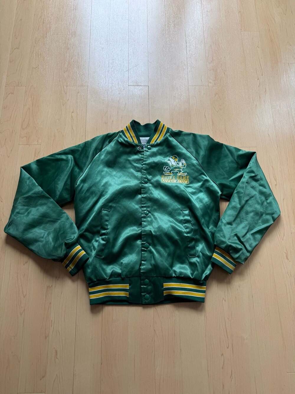 1990 Chalk Line Notre Dame Fighting Irish Size 18/20 Green Satin Bomber Jacket